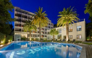 Hotel-Lido_exterior